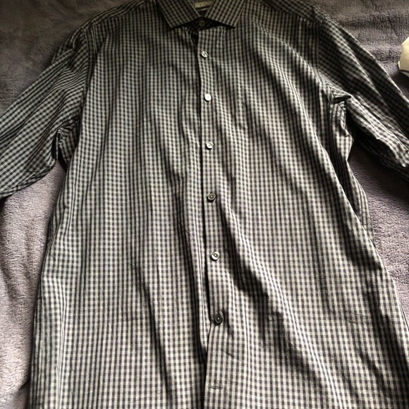 Kenneth Cole Button Down - Picture 2 of 4